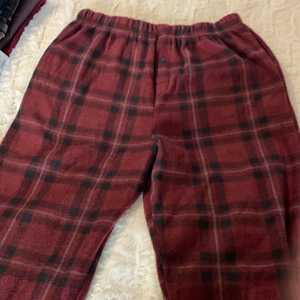 Sleepwear size large bottoms